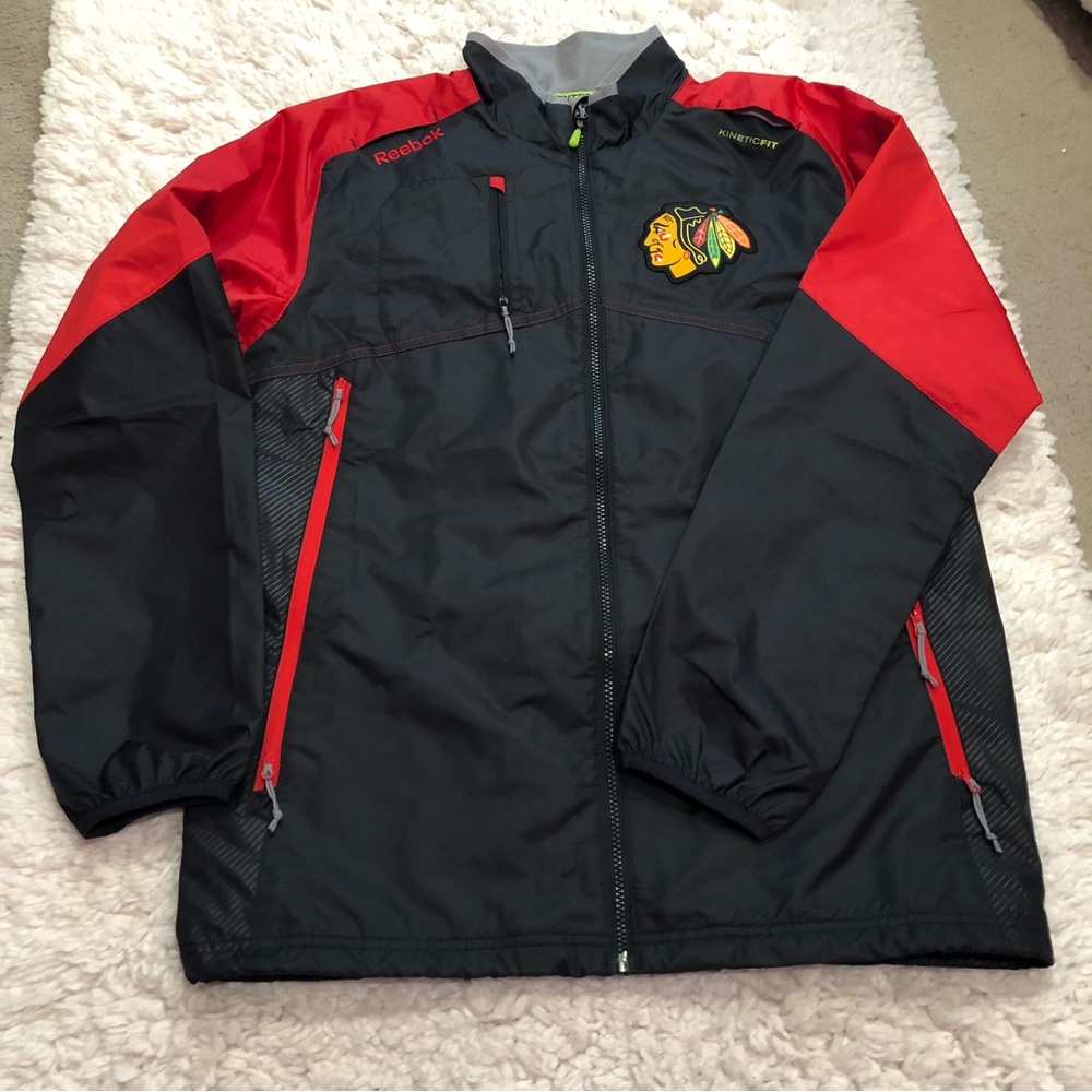 Reebok KineticFit NHL Center Ice Collection zip jacket size S Chicago Blackhawks
